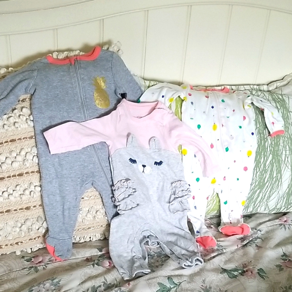 ❣5 for $25 Sale❣ Bundle Of 3 One Piece Sleepers